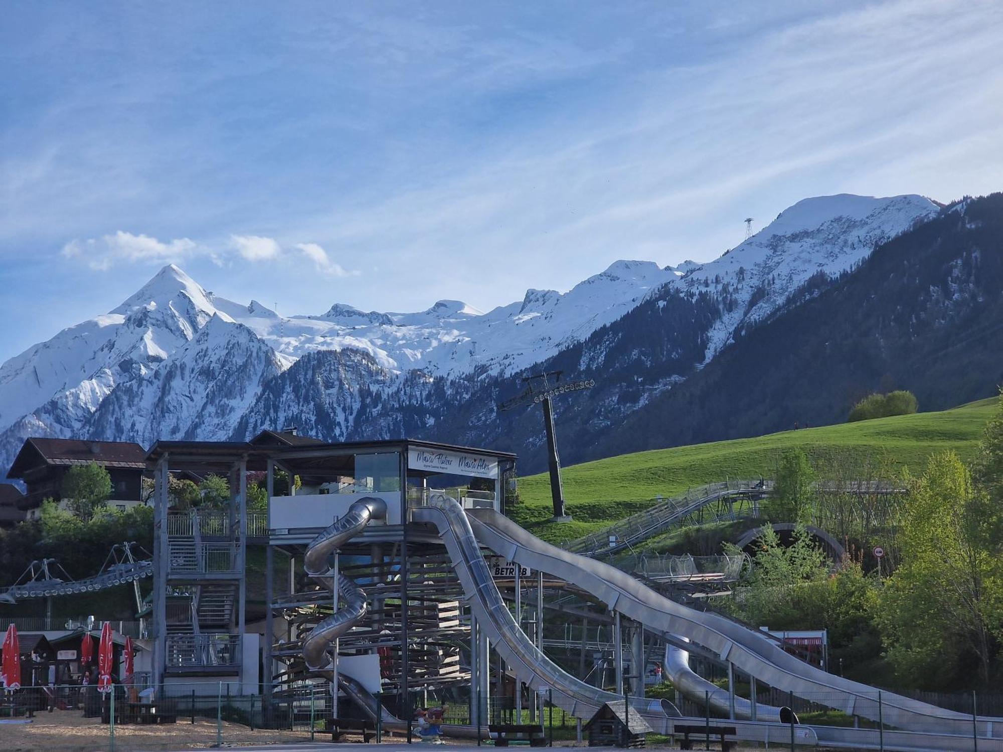 Adler Kaprun, Golf 'n' Ski&mountain Biking.